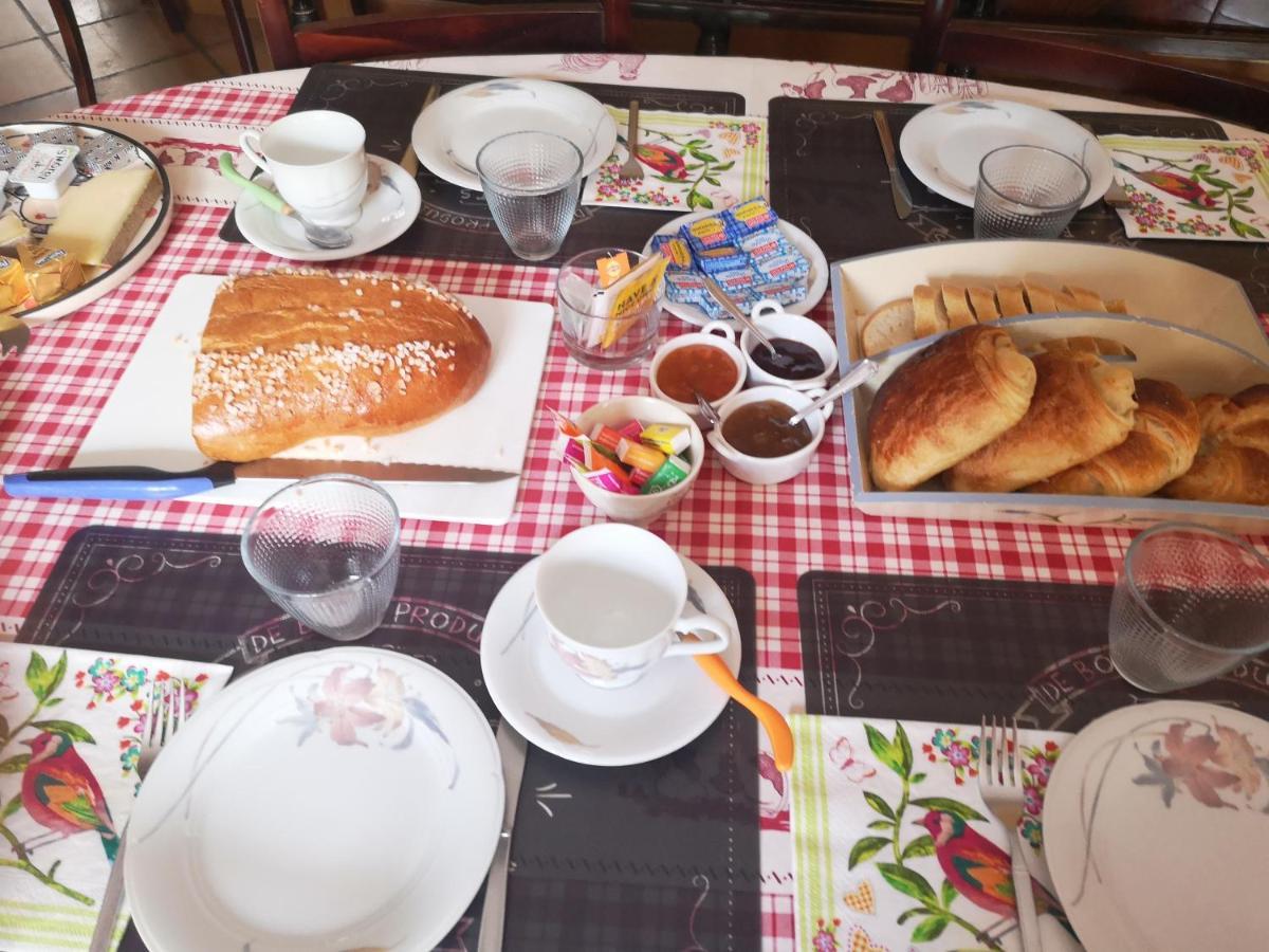 Chez Eliane Apartment Villeneuve-la-Comptal Екстериор снимка